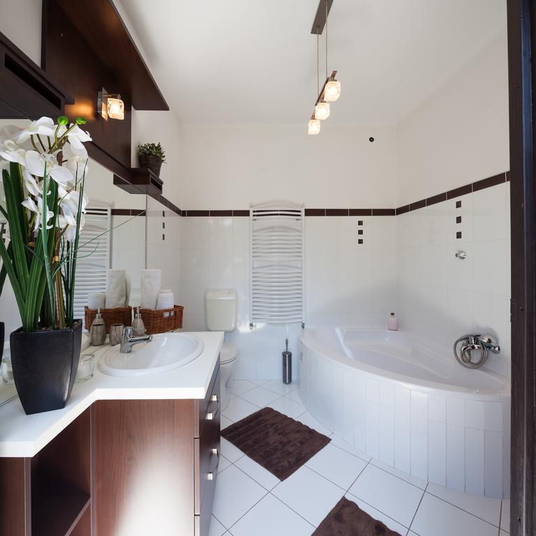 Villa Cecile Шопрон Экстерьер фото