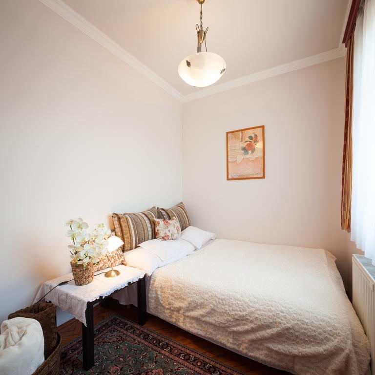 Villa Cecile Шопрон Экстерьер фото